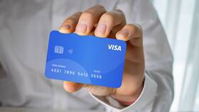 Как оформить карту Visa в России в Максавит